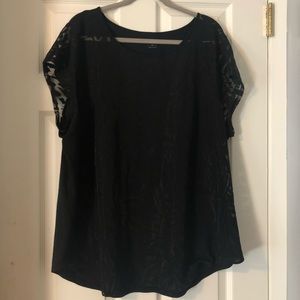 ‼️ SALE ‼️ Great condition APT 9 Shirt